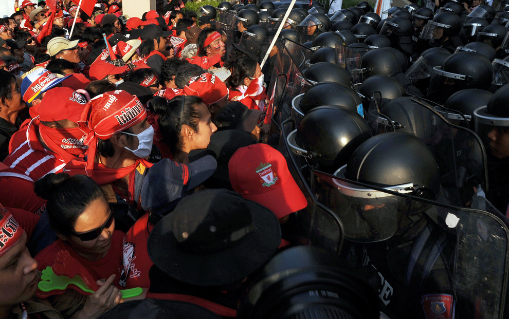 Фотография: Беспорядки в Таиланде №20 - BigPicture.ru