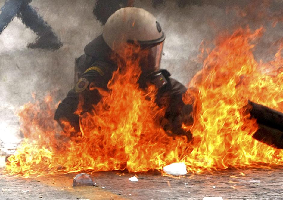 Фотография: Забастовки в Греции №2 - BigPicture.ru