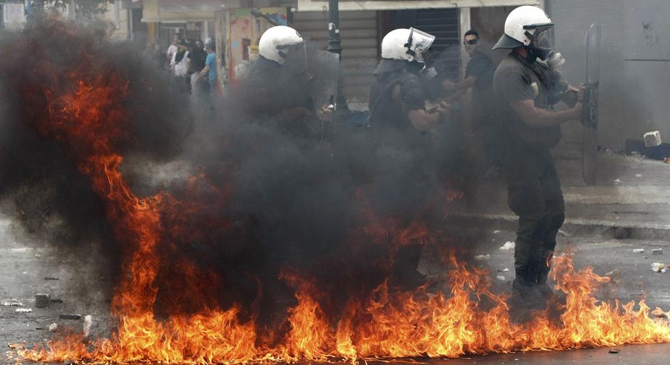 Фотография: Забастовки в Греции №8 - BigPicture.ru