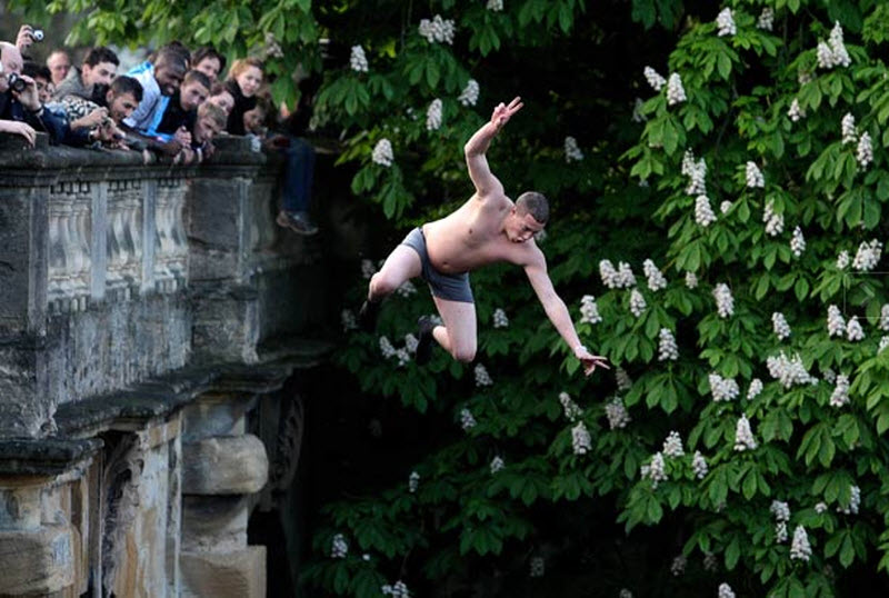 Фотография: Майские прыжки с моста №1 - BigPicture.ru