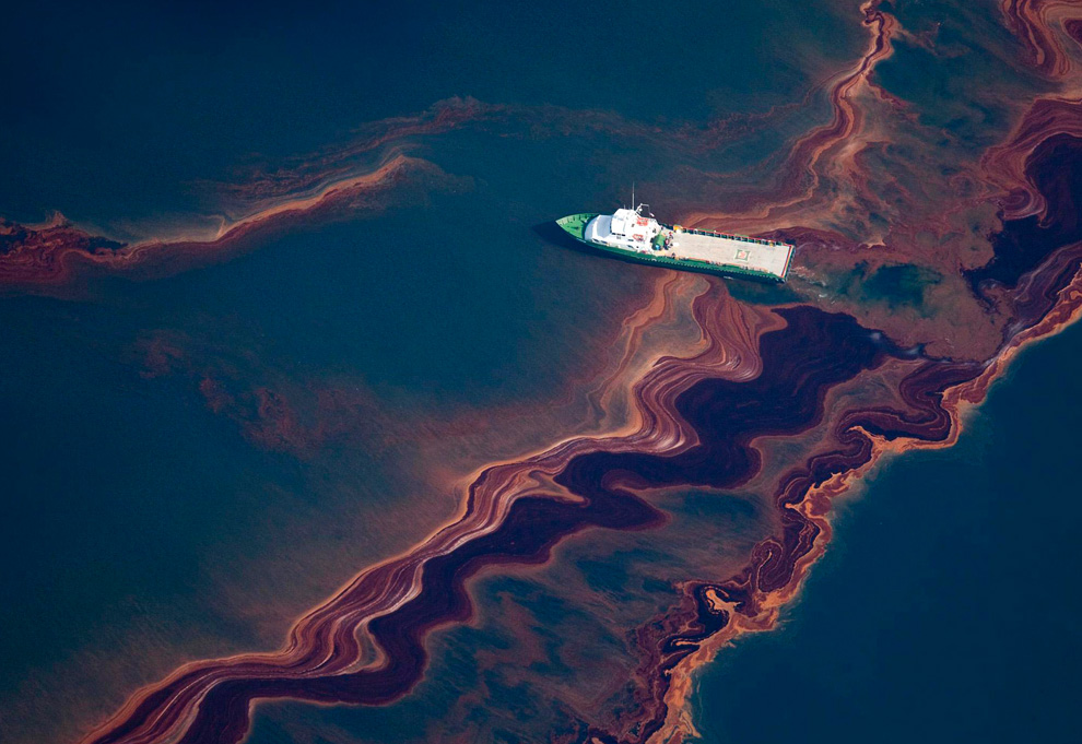 Фотография: Разлив нефти в Мексиканском заливе продолжается №32 - BigPicture.ru