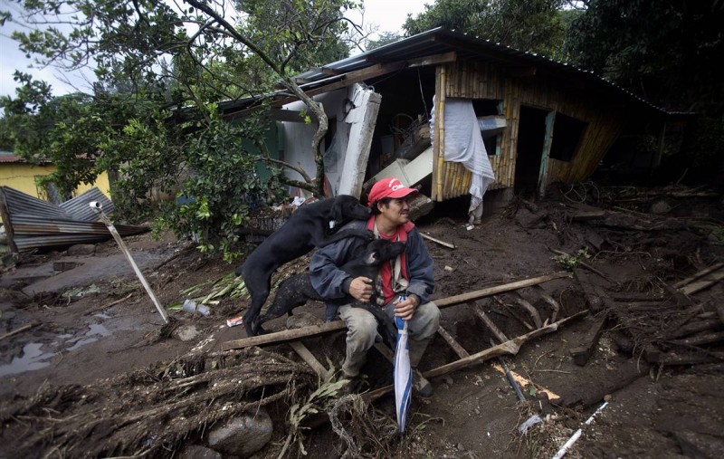 Разгул стихии в Эквадоре и Гватемале