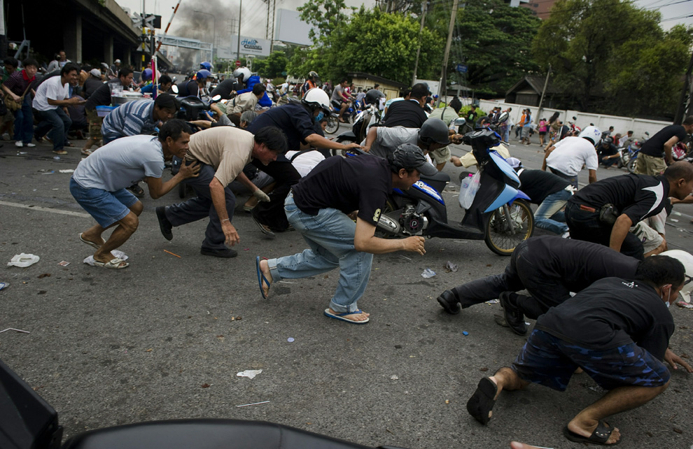 Фотография: Кровавые столкновения в Тайланде (Часть 1) №12 - BigPicture.ru