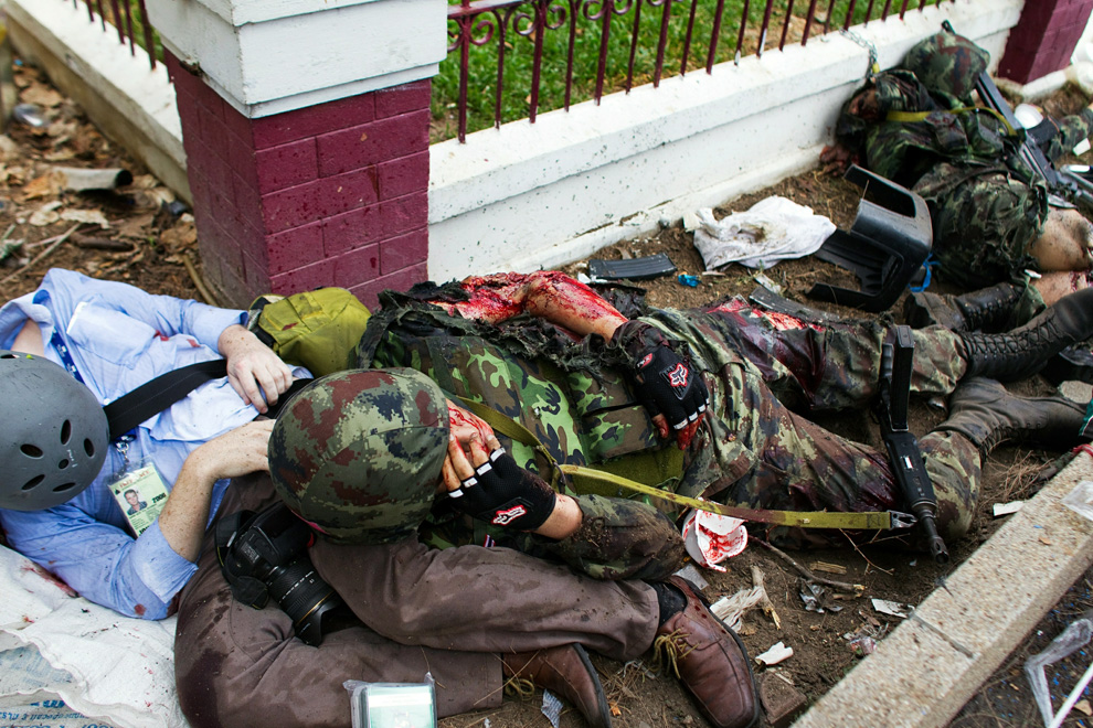 Фотография: Кровавые столкновения в Тайланде (Часть 2) №23 - BigPicture.ru
