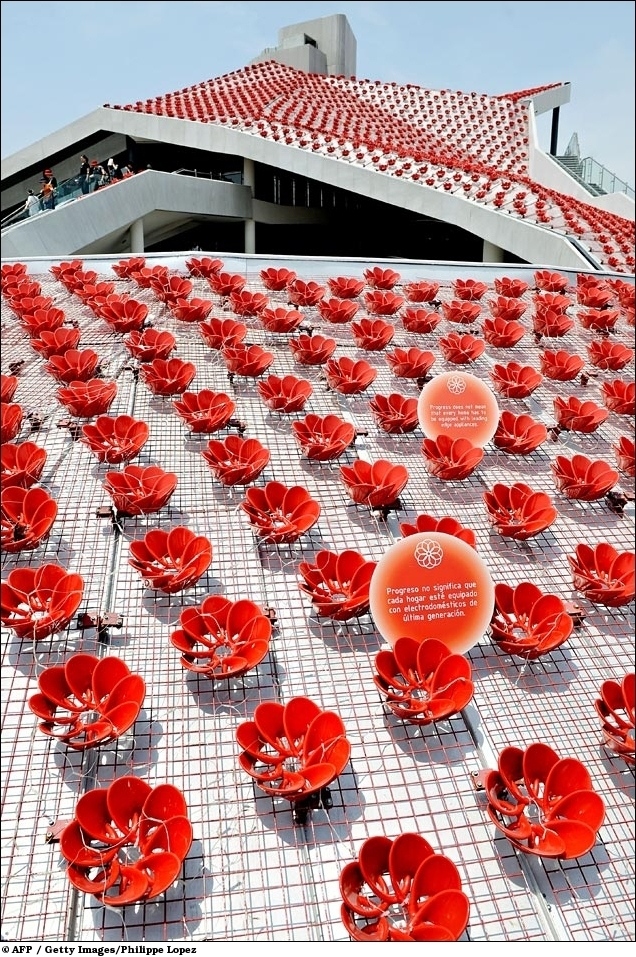 Фотография: 8 миллионов посетителей за месяц - Шанхайская Всемирная выставка №38 - BigPicture.ru