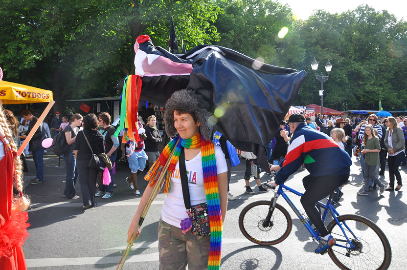 Фотография: Русские на берлинском гей-параде №60 - BigPicture.ru