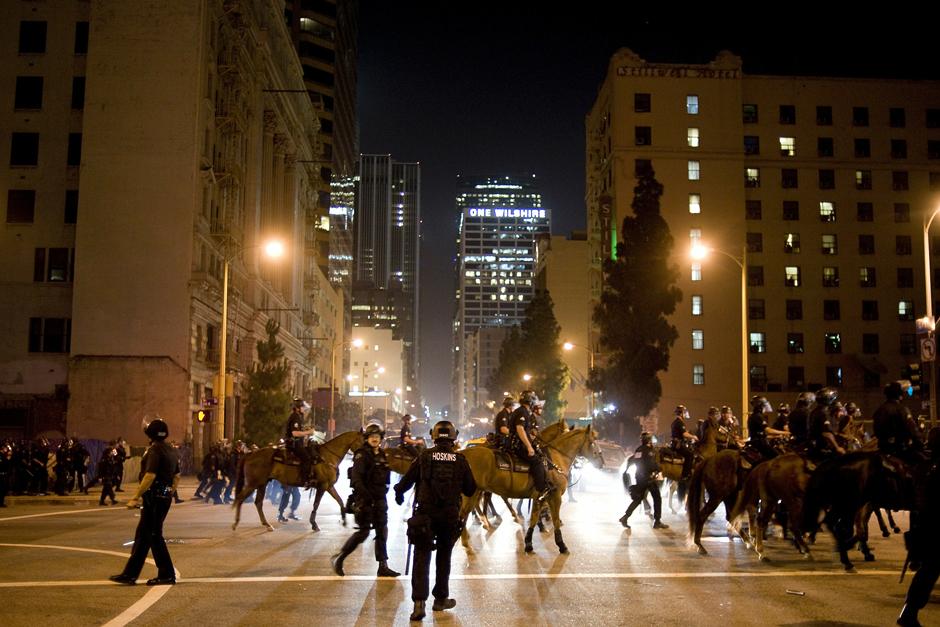 Фотография: Баскетбольные беспорядки в Лос-Анджелесе №11 - BigPicture.ru