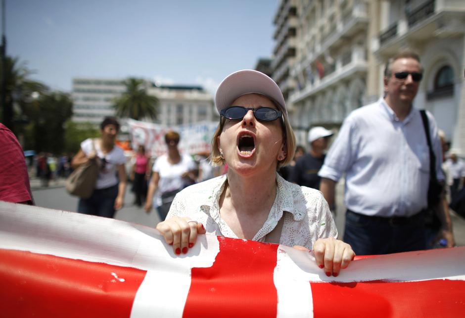 Фотография: В Греции снова массовые беспорядки №4 - BigPicture.ru