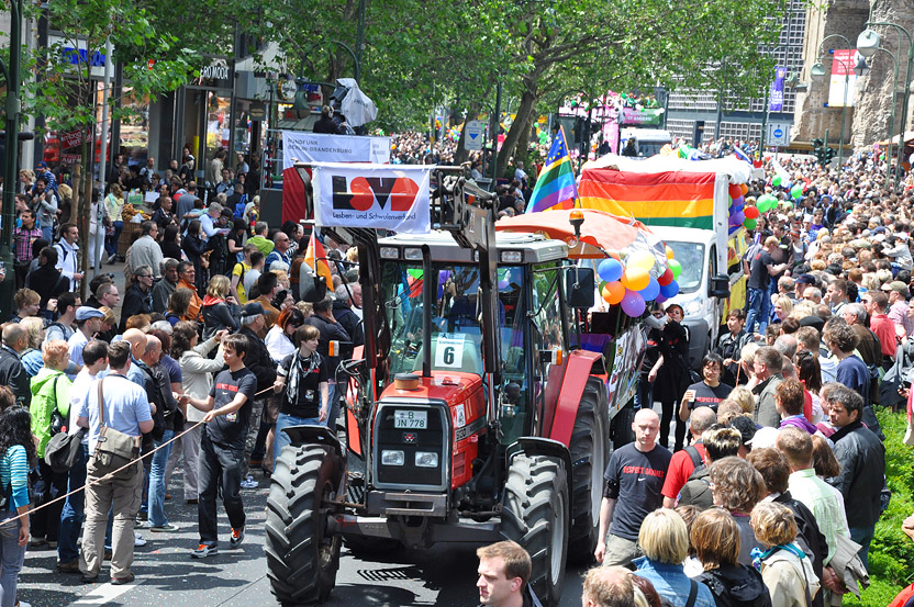 Фотография: Русские на берлинском гей-параде №28 - BigPicture.ru