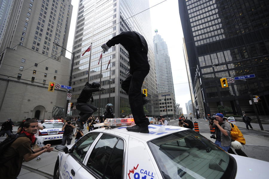 Фотография: Протесты в Торонто №9 - BigPicture.ru