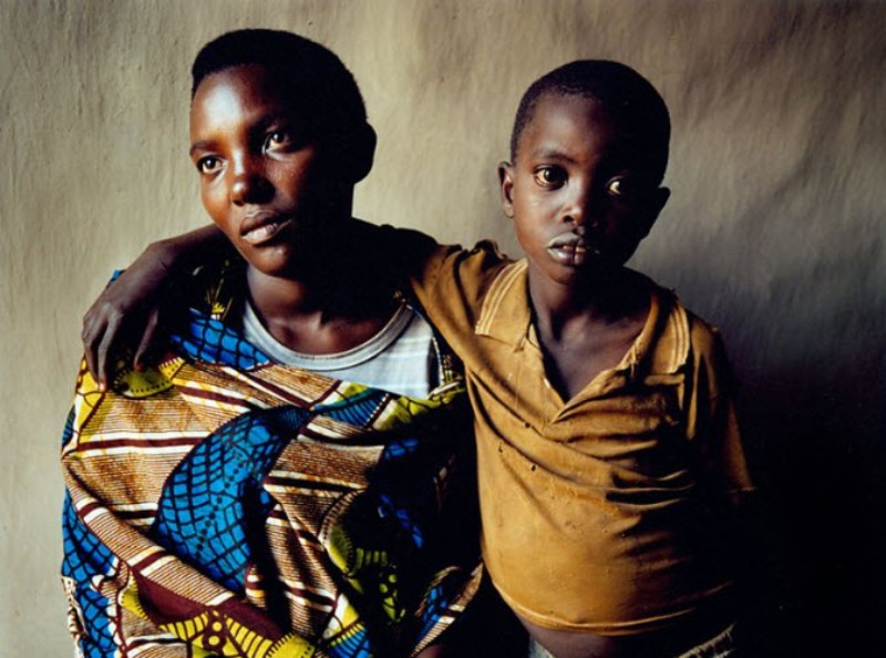 Фотография: Последствия сексуального насилия в Руанде №1 - BigPicture.ru