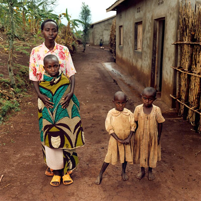 Фотография: Последствия сексуального насилия в Руанде №13 - BigPicture.ru