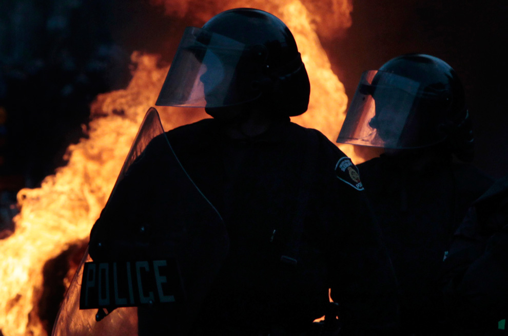 Фотография: Беспорядки во время саммита G20 в Торонто №28 - BigPicture.ru