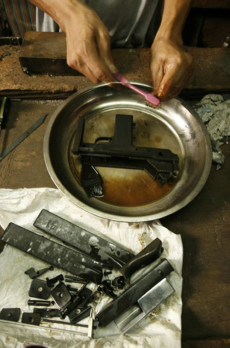 Фотография: Кустарное производство оружия на Филиппинах №9 - BigPicture.ru