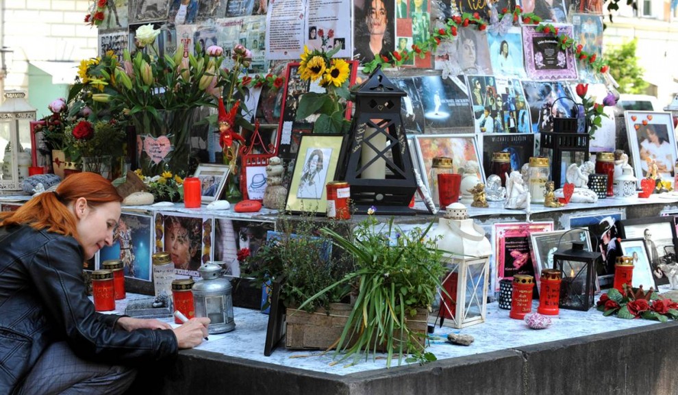 Фотография: Годовщина смерти Майкла Джексона №14 - BigPicture.ru