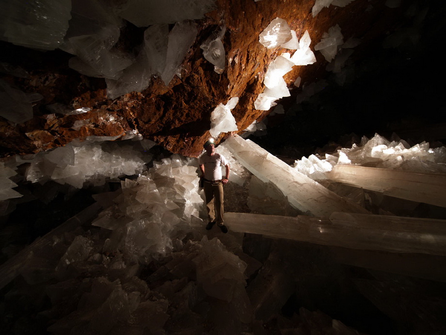 Фотография: Пещера гигантских кристаллов №20 - BigPicture.ru