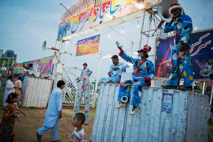 Фотография: Пакистанский цирк №2 - BigPicture.ru