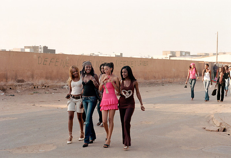 Фотография: В погоне за красотой: отбеливание кожи в Сенегале №8 - BigPicture.ru