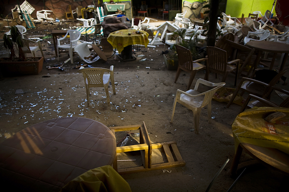 Фотография: После терактов в Уганде: и здесь кровавый след Аль-Каиды. №9 - BigPicture.ru