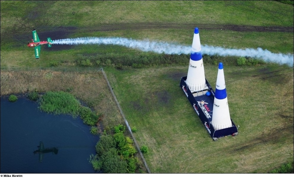 Фотография: Финал мировых авиагонок Red Bull Air Race №15 - BigPicture.ru