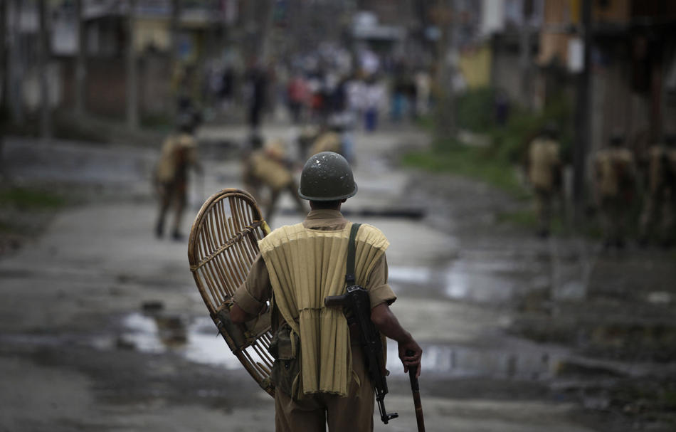 Фотография: Беспорядки в Кашмире №22 - BigPicture.ru