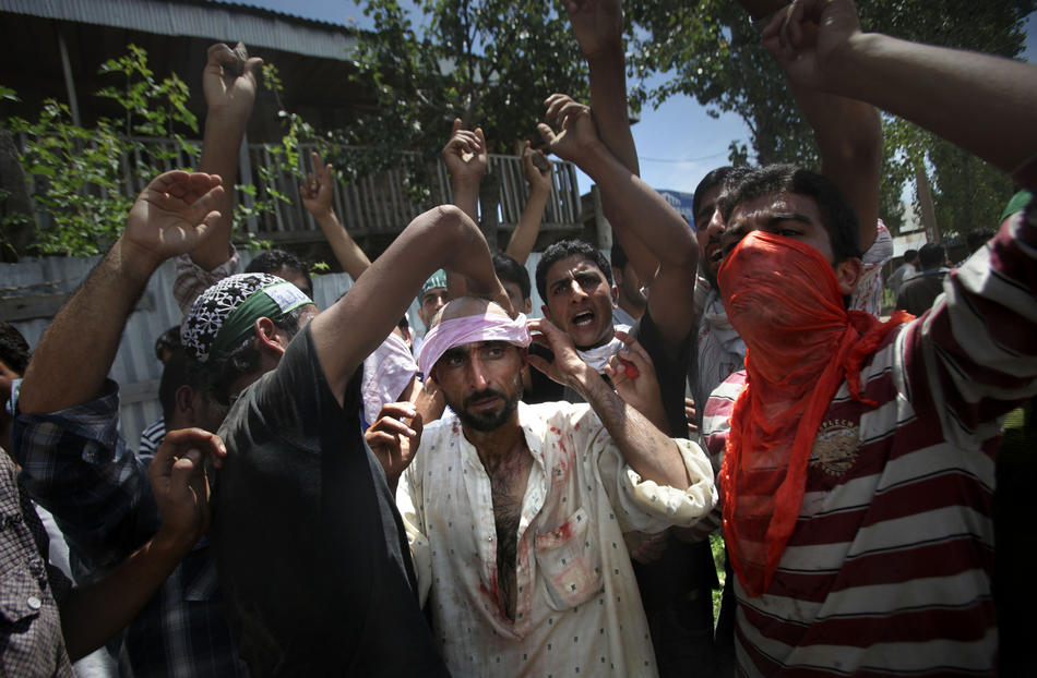 Фотография: Беспорядки в Кашмире №11 - BigPicture.ru