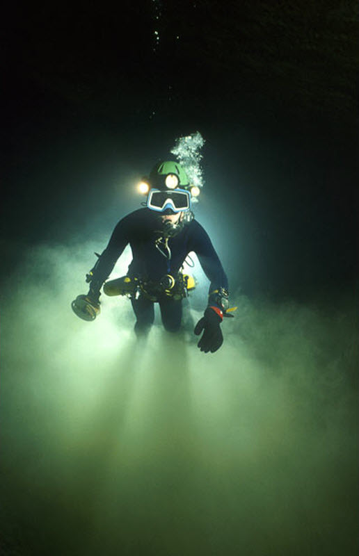 Фотография: Дайвинг в подводных пещерах №8 - BigPicture.ru