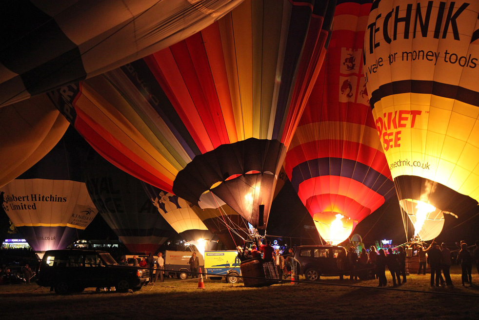 Фотография: Фестиваль воздушных шаров в Бристоле №8 - BigPicture.ru