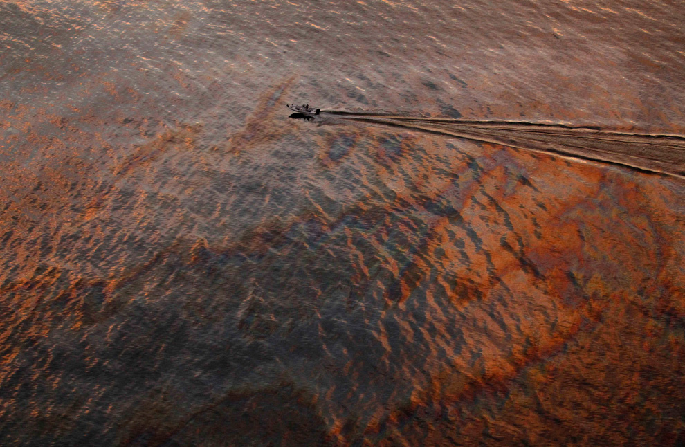 Фотография: Утечка в заливе устранена №33 - BigPicture.ru