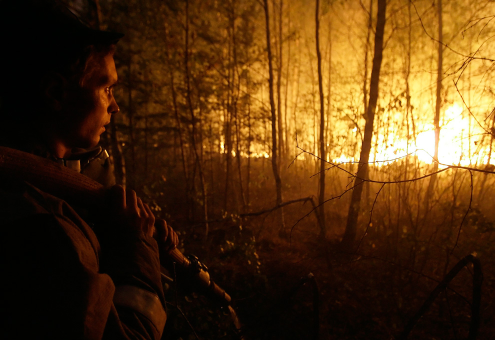 Фотография: Лесные пожары в России продолжаются (Часть 2) №35 - BigPicture.ru