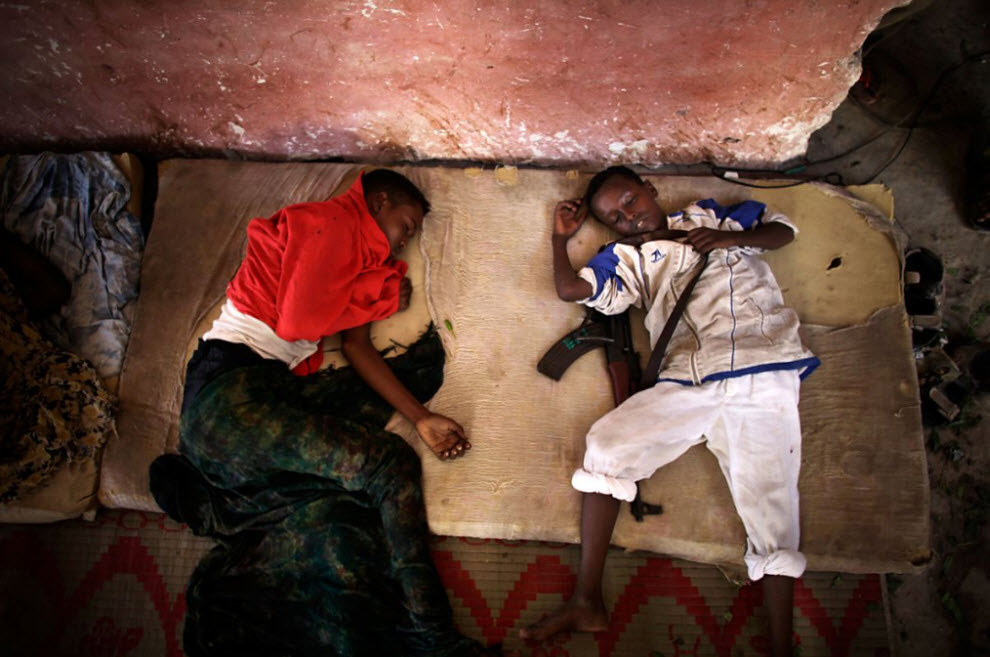 Фотография: Сомалийские дети-солдаты №11 - BigPicture.ru