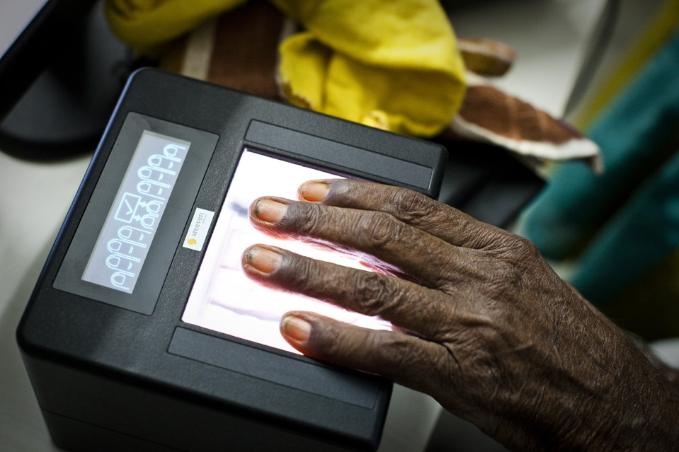Фотография: В Индии каждому жителю выдадут биометрическую карточку №9 - BigPicture.ru