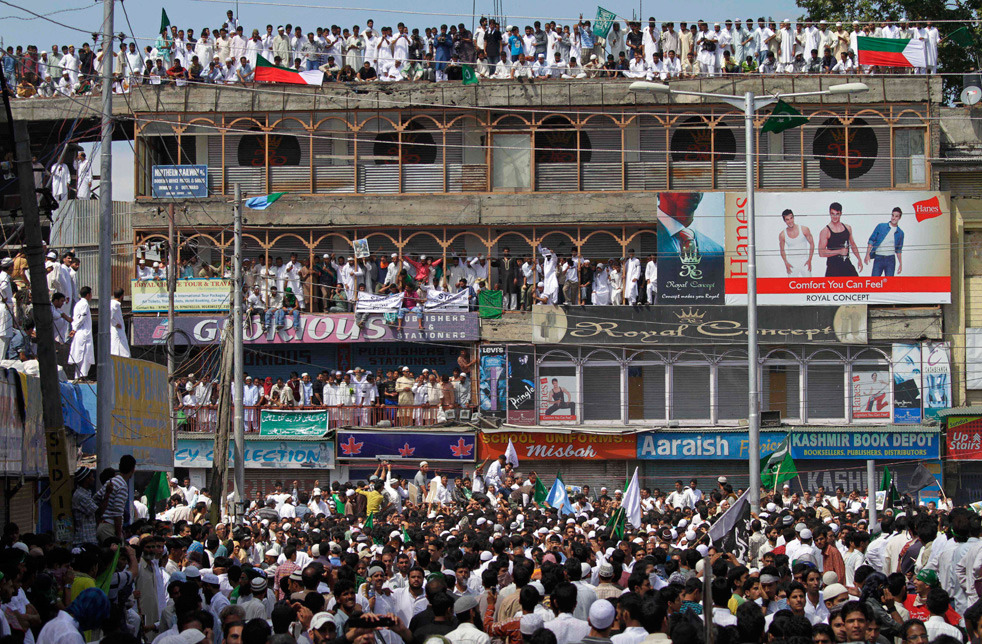 Фотография: Протесты в Кашмире №24 - BigPicture.ru
