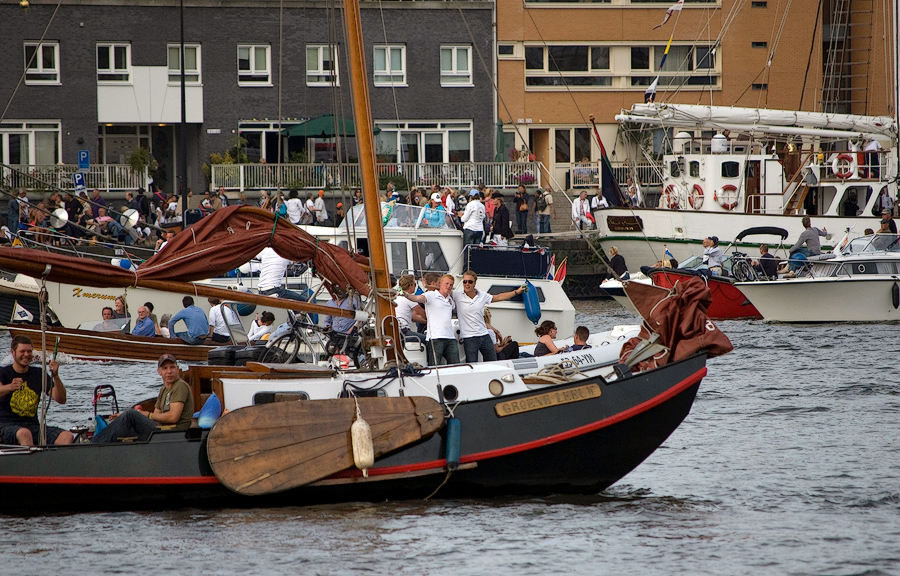 Фотография: Amsterdam Sail 2010 №50 - BigPicture.ru