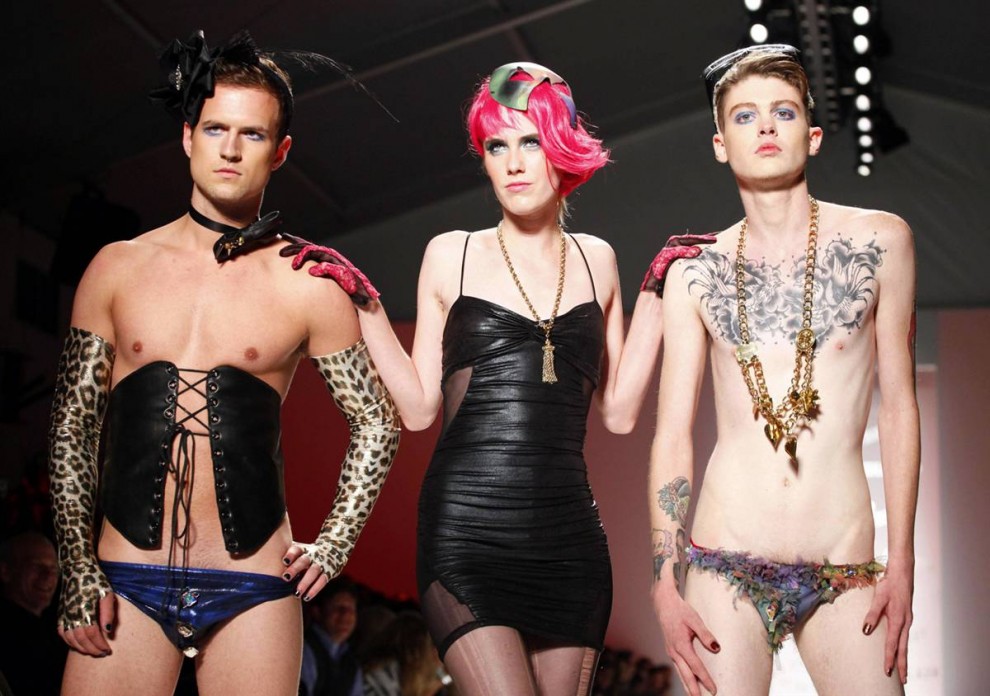 Самые странные и эксцентричные наряды недели моды в Нью-Йорке