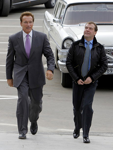Фотография: Дмитрий Медведев встречается с Арнольдом Шварценеггером №6 - BigPicture.ru