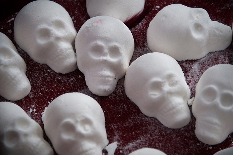 Фотография: Изготовление сахарных черепов №9 - BigPicture.ru