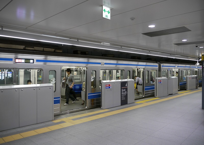 Фотография: Светлая сторона Токийского метро №16 - BigPicture.ru
