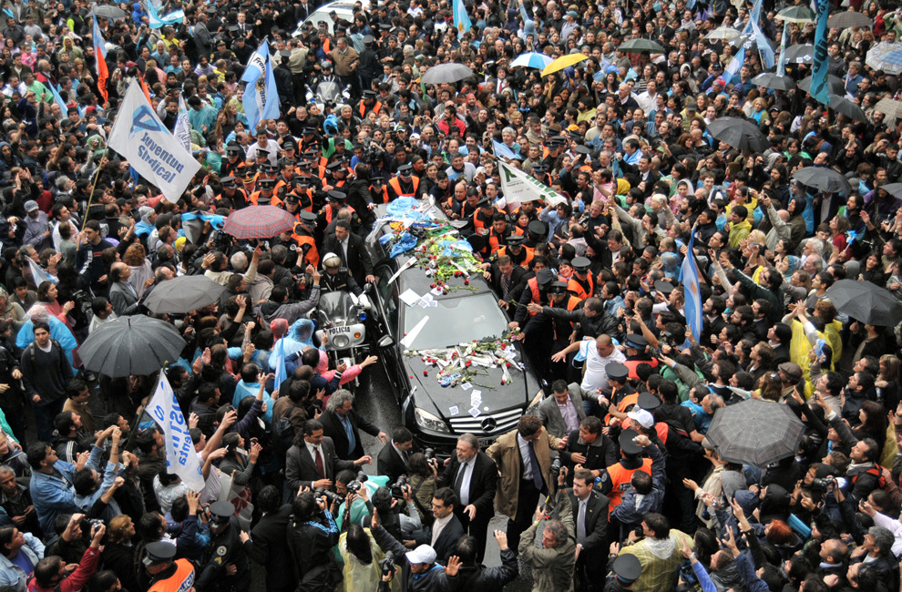 Фотография: Аргентина попрощалась со своим президентом №19 - BigPicture.ru