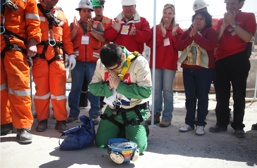 Фотография: Операция по спасению шахтеров в Чили (Часть 2) №39 - BigPicture.ru