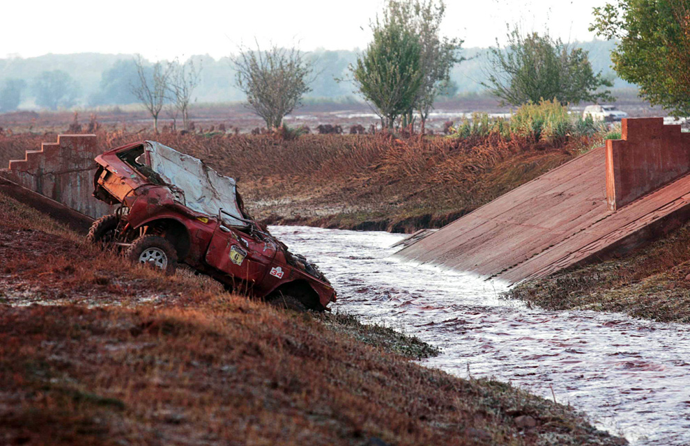 Фотография: Крупнейшая экологическая катастрофа в Венгрии (Часть 2) №5 - BigPicture.ru