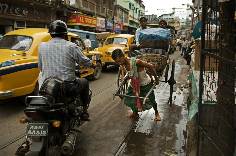 Фотография: Рикши на улицах Калькутты №4 - BigPicture.ru
