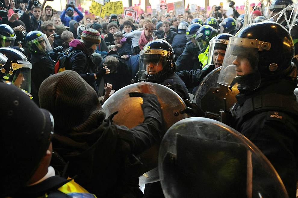 Фотография: Студенческие протесты в Лондоне №4 - BigPicture.ru