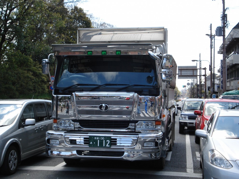 Фотография: Тюнинг по-японски: грузовики Декотора №11 - BigPicture.ru