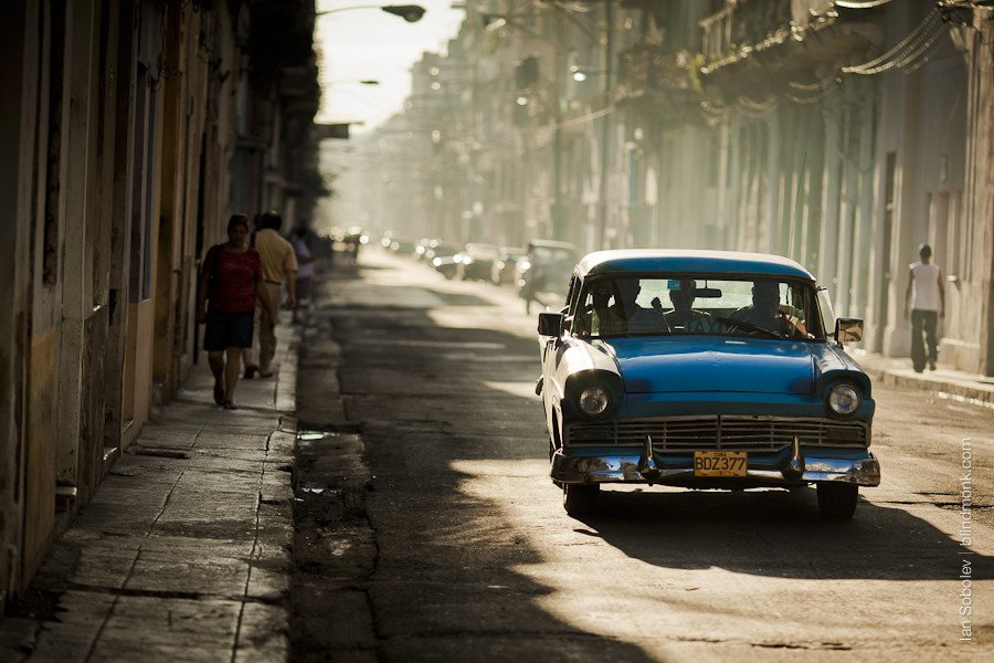 Фотография: Экскурсия по кубинскому автопрому №2 - BigPicture.ru
