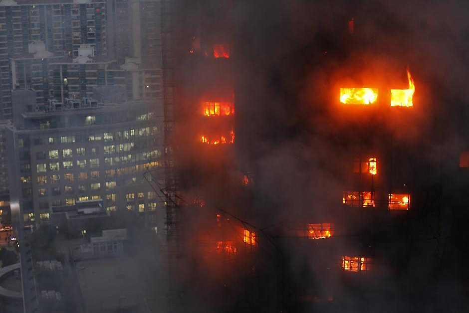 Фотография: Пожар в Шанхае №13 - BigPicture.ru