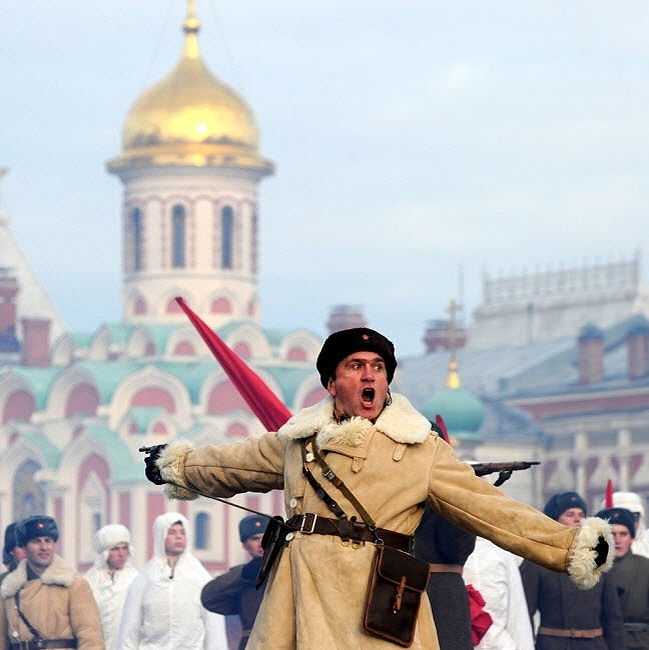 Фотография: Красная площадь приняла парад 1941 года №20 - BigPicture.ru