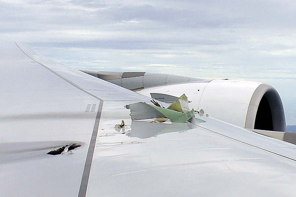 Фотография: Экстренная посадка самолета A380 №3 - BigPicture.ru
