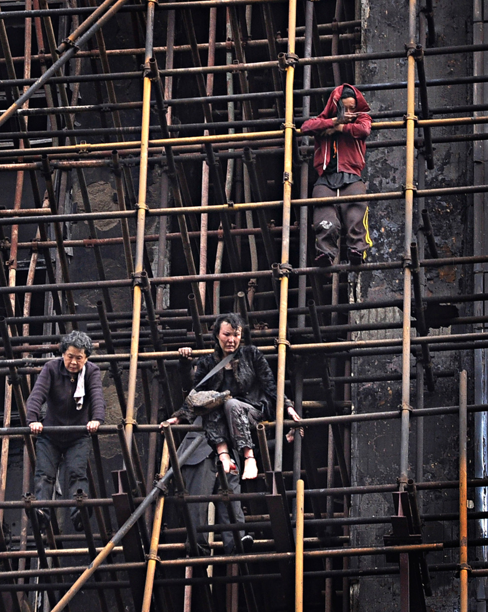 Фотография: Пожар в шанхайском жилом доме №18 - BigPicture.ru