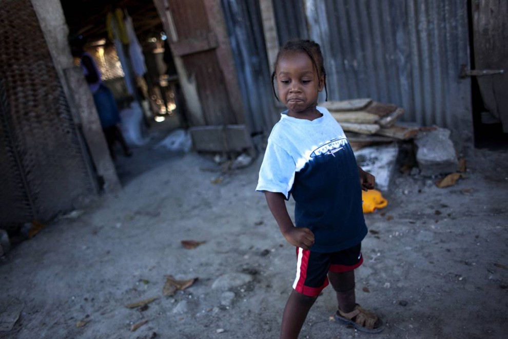 Фотография: Маленький инвалид с Гаити №4 - BigPicture.ru